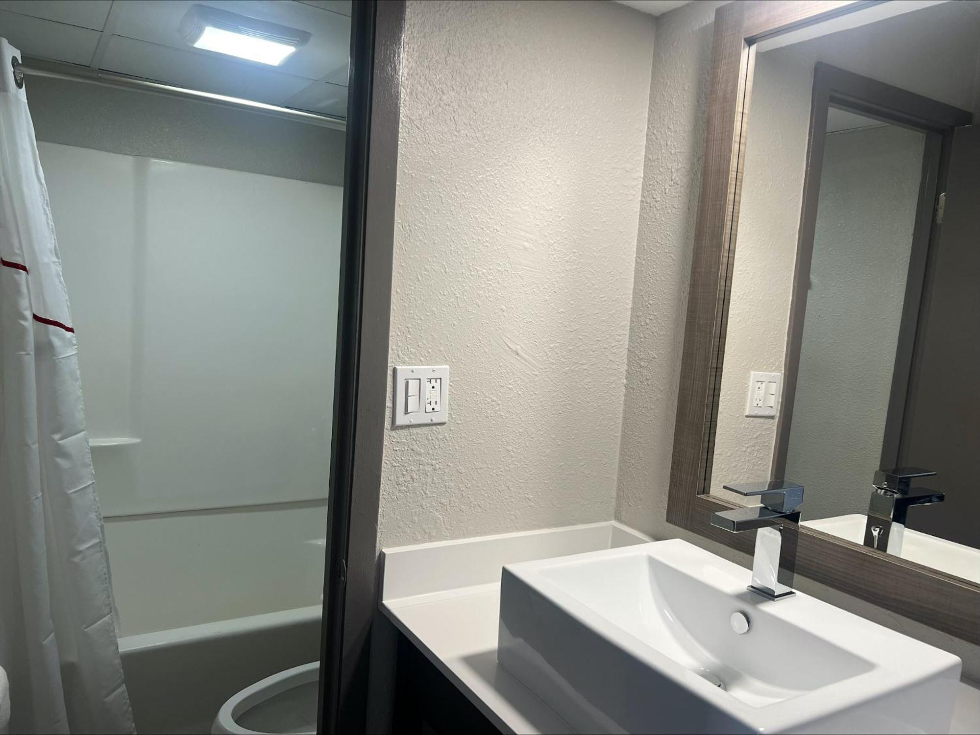 Red Roof Inn Bourbonnais Dış mekan fotoğraf